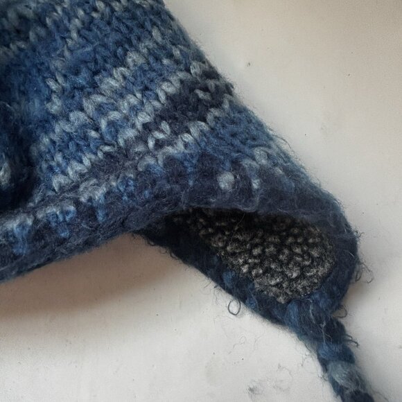 Vintage Chaos Ear Flap Hat Beanie Knit Soft Winter Warm Blue Gray Pom Pom - Picture 8 of 11